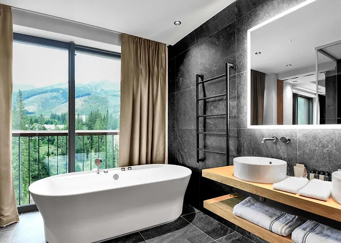 Swissotel Damian Jasna