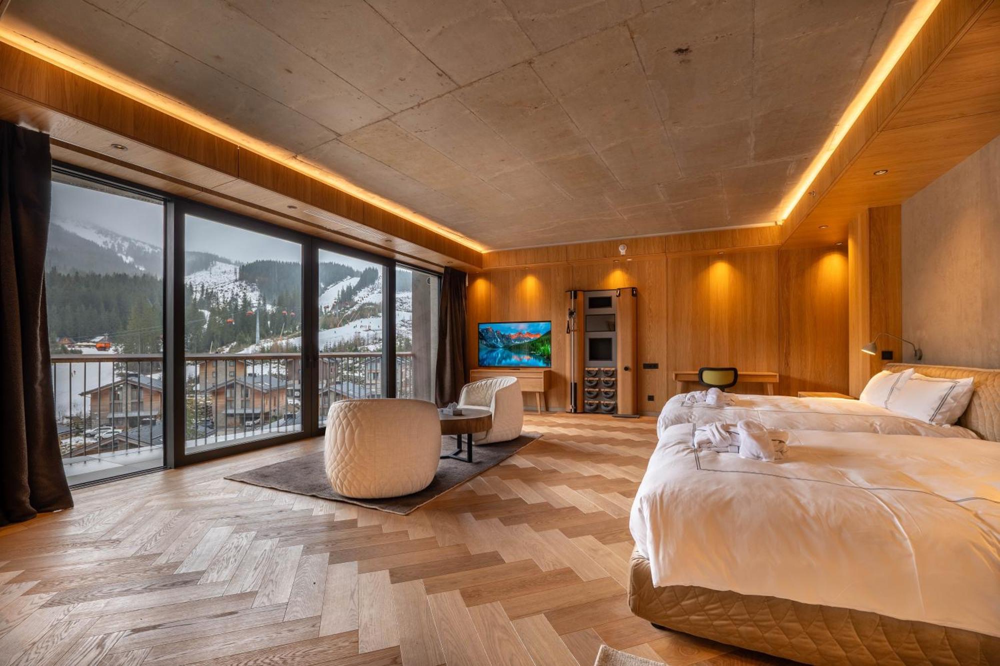 Swissotel Damian Jasna Hotel 5*