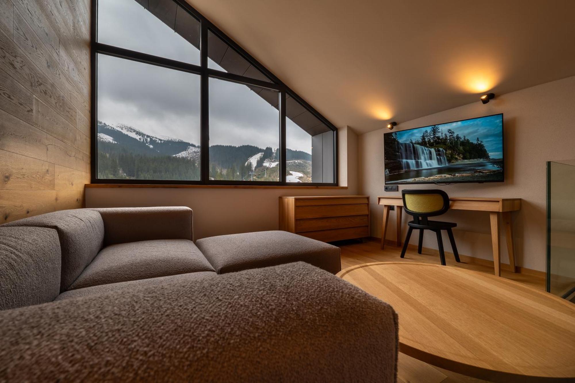 Swissotel Damian Jasna Hotel 5*