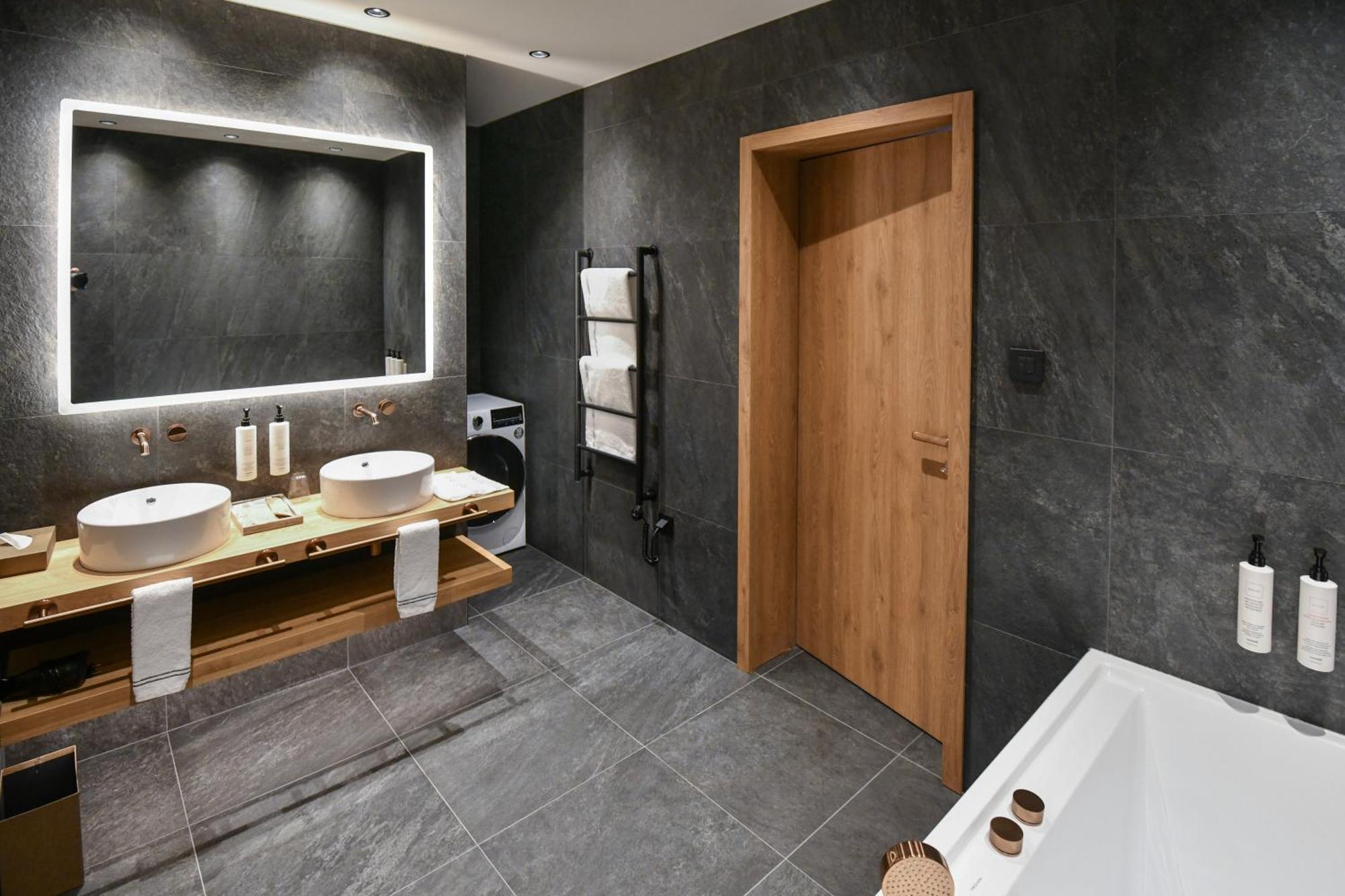 Hotel Swissotel Damian Jasna 5*