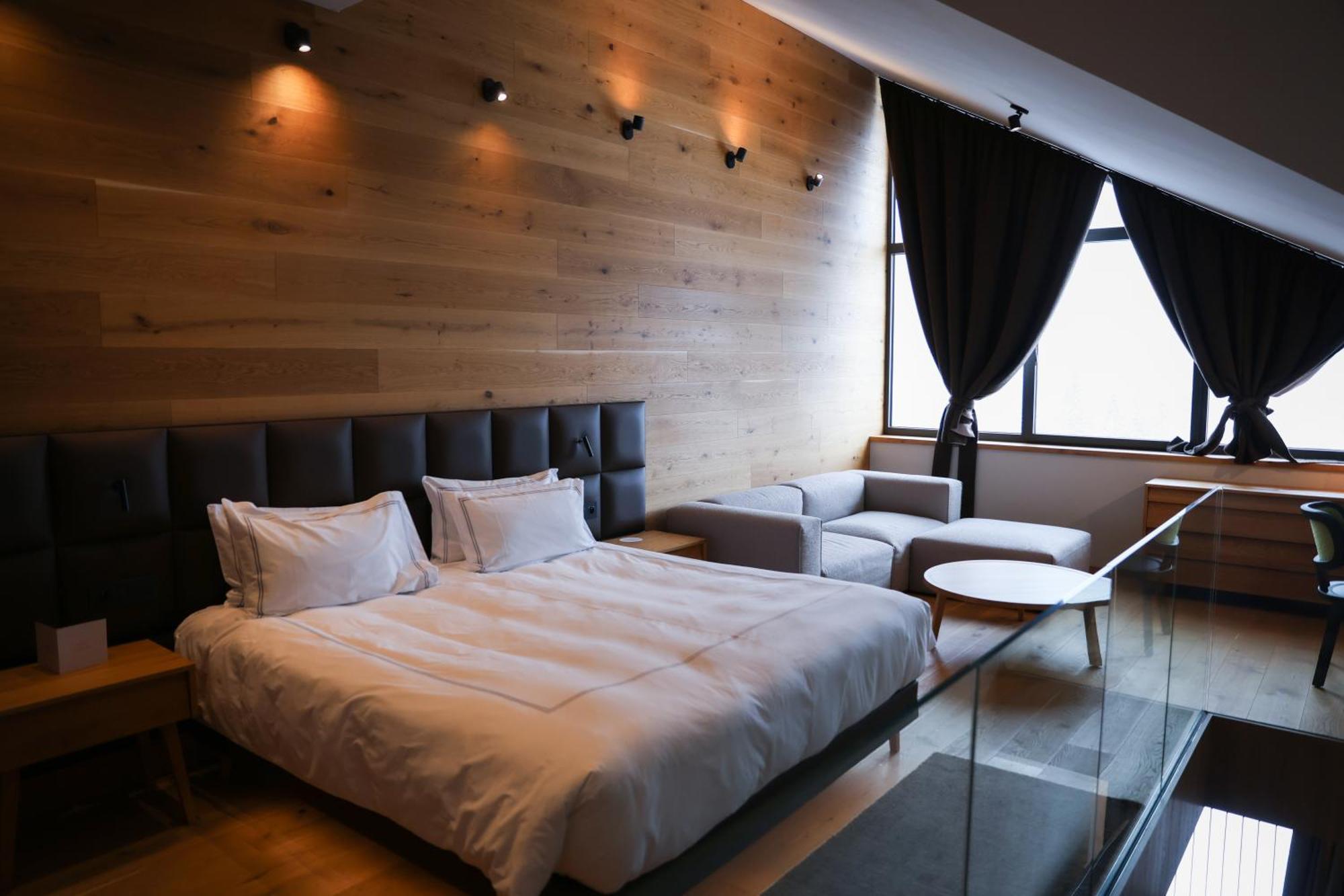 Swissotel Damian Jasna Hotel 5*